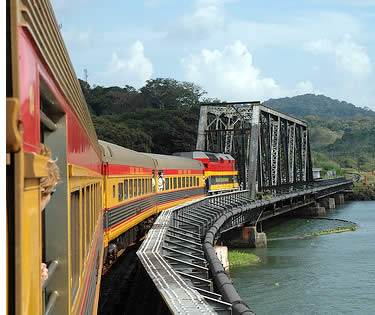 Train from Colon to Panama City